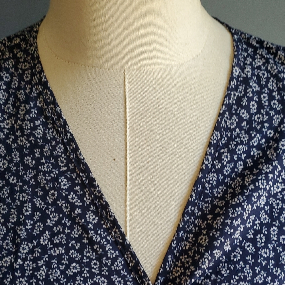 Pretty Garden Elegant Floral Wrap Maxi Dress - Picture 10 of 15